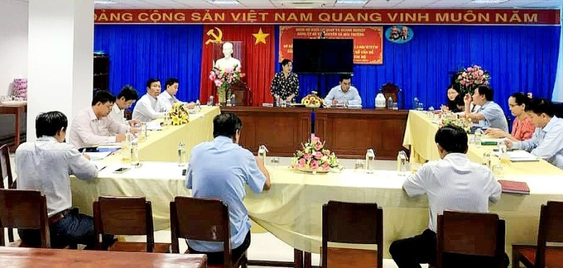 Quang cảnh buổi làm việc.