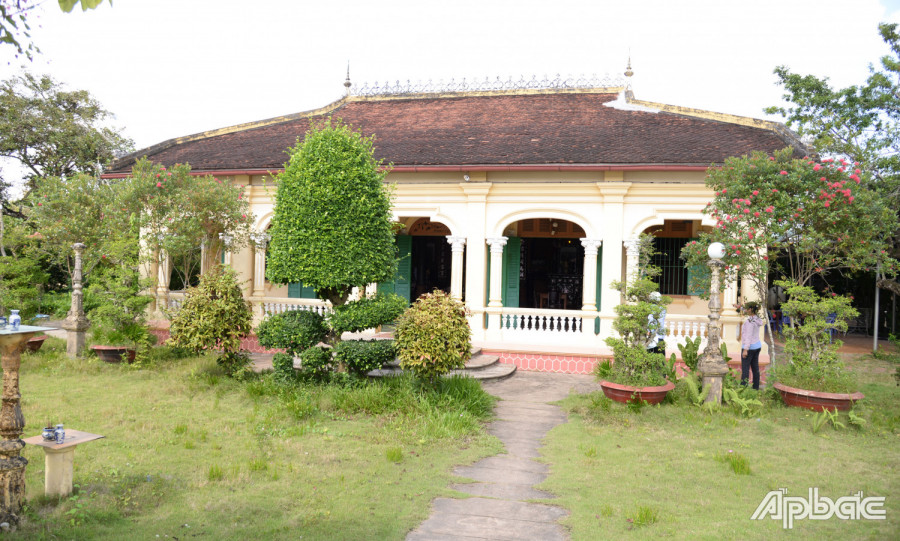 Làng cổ Đông Hòa Hiệp (huyện Cái Bè); nguồn: baoapbac.vn.