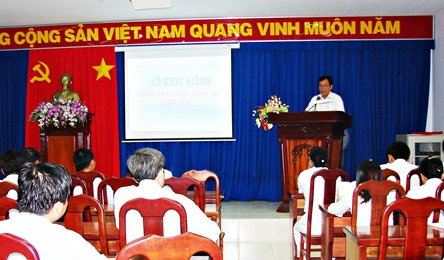 Quang cảnh lễ khai giảng