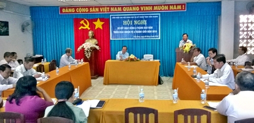 Ông Nguyễn Văn Khang - Chủ tịch Liên hiệp hội phát biểu khai mạc hội nghị