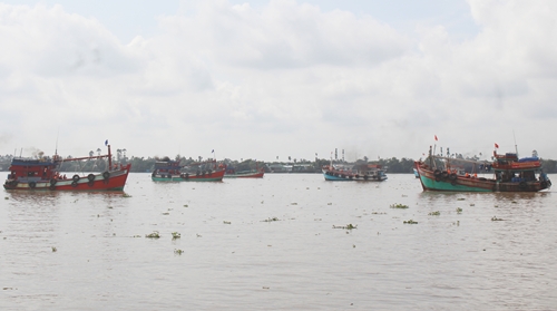 Thực binh tình huống đấu tranh với tàu “nước ngoài” xâm phạm vùng biển, đảo, bảo vệ chủ quyền trên biển của Việt Nam