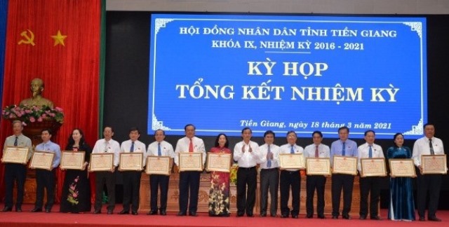 Đổi mới công tác hoạt động của Hội đồng nhân dân tỉnh nhiệm kỳ 2016-2021.