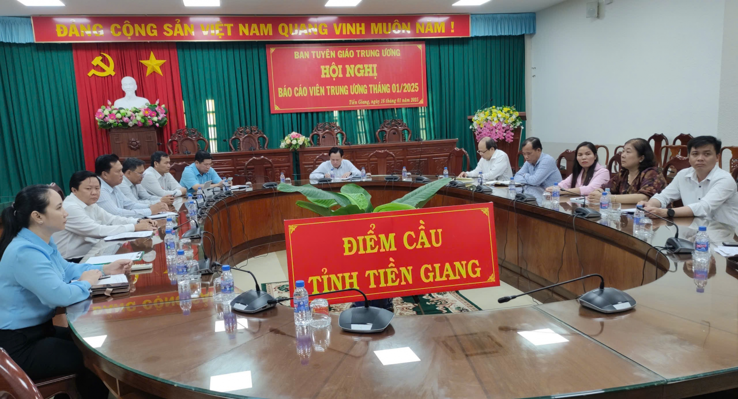 Quang cảnh điểm cầu tỉnh Tiền Giang