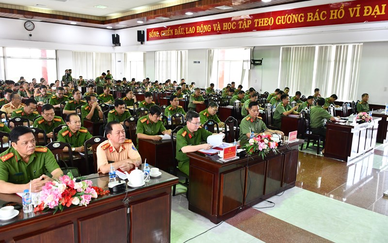 Triển khai chuyên đề học tập và làm theo tư tưởng đạo đức, phong cách Hồ Chí Minh năm 2024 tại Công an tỉnh Tiền Giang. Nguồn: CA tỉnh.