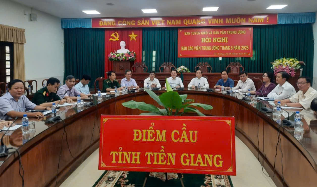 Quang cảnh điểm cầu tại Tiền Giang