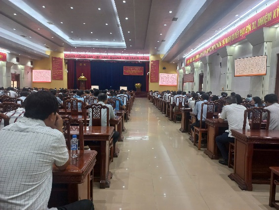 Quang cảnh Hội nghị tại Hội trường Ấp Bắc điểm cầu tỉnh Tiền Giang